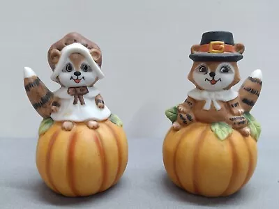 Vintage Lefton Thanksgiving Pilgrim Pair Boy & Girl Racoons Ceramic Figurine • $19.99