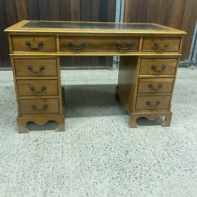 Reproduction Pine Pedestal Desk With Drawers And Leather Top • £160