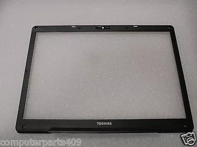 Toshiba Satellite X205-S9349 LCD Front Bezel With WebCam Port AP017000300 • $9.35