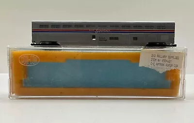 N Scale Con-Cor Superliner Coach/ Baggage Car Model Train #4621 Amtrak. • $33.99