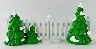 Dept 56 Christmas Village Frosty Tree Picket Fence #52078 Snow Village Accessory • $30