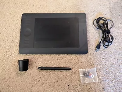 Wacom Intuos 5 Touch PTH-450 (Medium) • $80