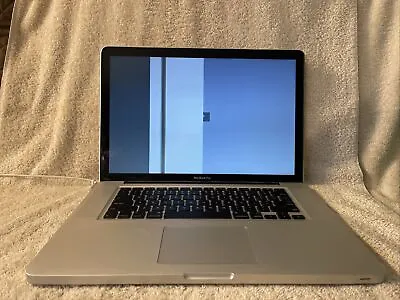 Apple MacBook Pro MB470LL/A 15.4in 2GB RAM - Silver -2008 • $59.99