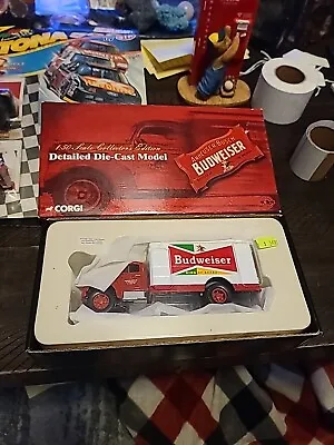 Corgi 1:50 Scale  Mack B Box Van  BUDWEISER   US52310 • $39.50