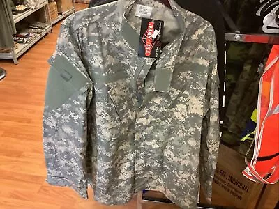 Military Surplus Jacket Large • $25