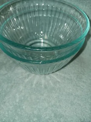 Pyrex  7401 S Clear Aqua Tint Ribbed 3 Cup Mixing Bowls.  Lot Of 2 • $16.75