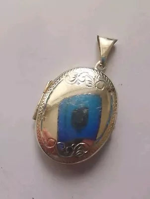 Vintage Sterling Silver Oval Locket  Pendant. R20G • $5.05