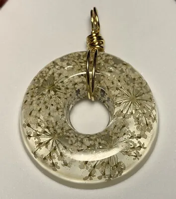 Vintage Acrylic MCM Style Dried Flower Ring Pendant Wire Wrapped 1.5  • $7