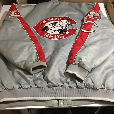 Vintage Cincinnati Reds Mens 3XL Satin Bomber Jacket Quilted Line Grey G-3 MLB • $39.95