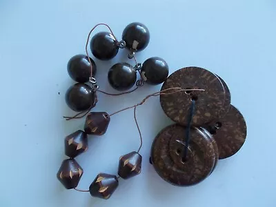 Vintage 16 Unique Brown Buttons 5 Lg. 1 1/4 Flat 6 Round Ball 5 Wood Carved • $4.50