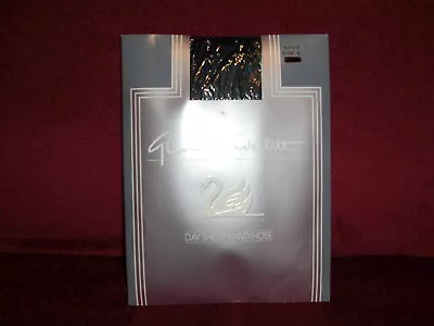 NWT Gloria Vanderbilt Womens Size E Pantyhose 7 Colors To Choose From  Sheer . • $7.65