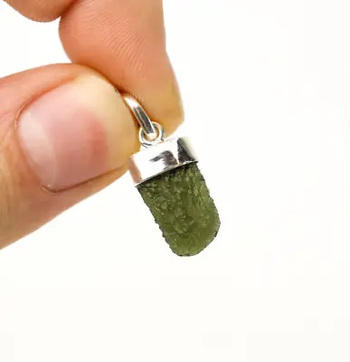 2.5gr MOLDAVITE Genuinte Tektite Rough Sterling Silver.925 Pendant #JM269 • $82.50