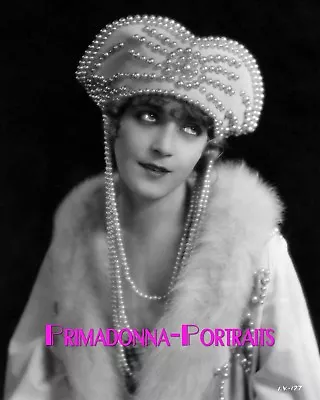 VILMA BANKY 8X10 Lab Photo B&W 1925  EAGLE  Soft Focus Pearl Headdress Portrait • $14.99