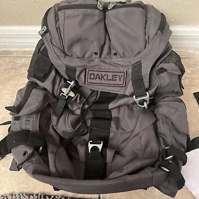 Rare The Original Oakley Mechanism Backpack Hike Day Pack Military  AP 30L Ga • $349