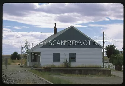 Zm15 Bnsf Depot Station Dutton Mt Montana Original Slide • $4.25