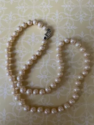 Vintage Sarah Coventry  Lady Coventry  1965 21  Pearls (no Case) • $35.99