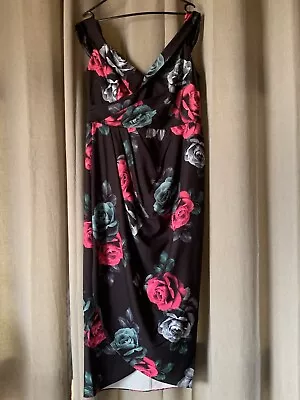 City Chic Flowered Print Dress. Knee Length. Black. Size XS Maxi. Brand New • $40