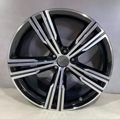 19  Genuine Volvo Xc60 D4 T5 T6 R-design  Alloy Wheel 8j  31471314 *3f-4 • $388.44