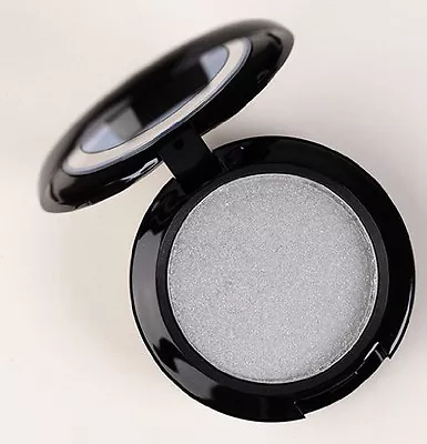 MAC Marilyn Monroe Eyeshadow (Silver Screen) • $26.99