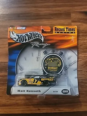 NEW Nascar Hot Wheels Matt Kenseth 2002 #17 Race Car Collectible • $11.29