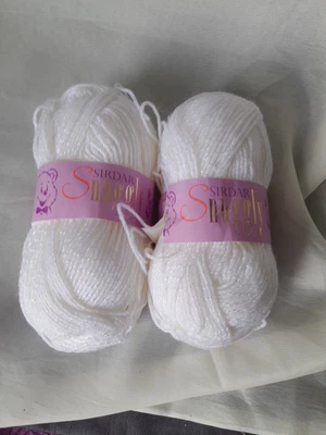 £2.99 • Buy Sirdar   Snuggly  White Balls Of Wool  Knitting Wool  Bundle