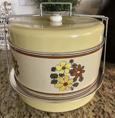 $34.95 • Buy Vintage MCM Yellow Metal/Tin Cake/Pie Carrier Locking Handle Retro Farmhouse 4pc