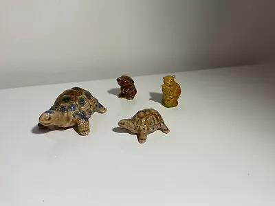 Wade Items. Two Tortoises And Two Whimsies Excellent Condition. • £3.50