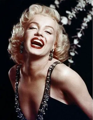 Marilyn Monroe A Pre Owned Beautiful Personal Item  • $9350