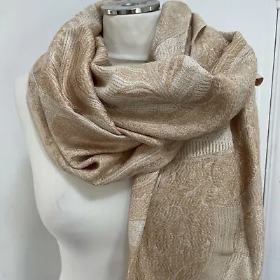 Beautiful Silk Jacquard Shawl/Wrap/Scarf • £7