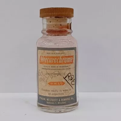 Mercurochrome Vintage Pharmaceutical Bottle W/cork Hynson Westcott & Dunning   • $24.99