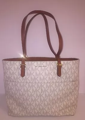 Michael Michael Kors Bedford Large Signature Pocket Tote Vanilla • $145