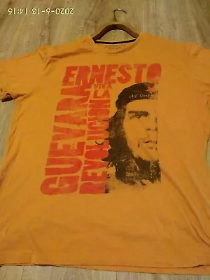 ERNESTO Guevara T-shirt    Viva La Revolution     Size L  LARGE • $29