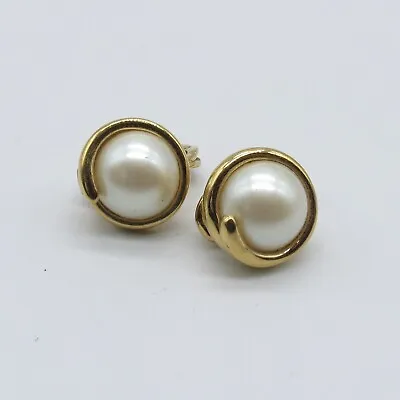 Monet Vintage Faux Pearl Earrings 0.5  Ivory Gold Tone Clip On Earrings Classic • $11.99