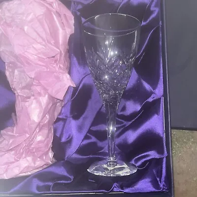 EDINBURGH CRYSTAL - SUTHERLAND - GOBLET WINE GLASS 20.5cm  /  8   • £24