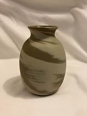 W J Gordy Vase 1979 Green Interior Swirl Clay • $45