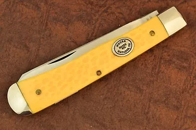 MOORE MAKER MADE IN USA By QUEEN CUTLERY CO YELLOW TRAPPER KNIFE MATADOR TEXAS • $84
