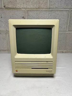 Apple Macintosh SE SuperDrive Model: M5011 *POWERS ON / Not Working*  • $99.99