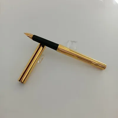S.T Dupont  Vermeil 18kt 750 Gold Nib Fountain Pen  • $238