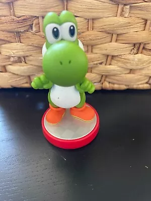 Yoshi Nintendo Super Mario Bros Series Amiibo • $5