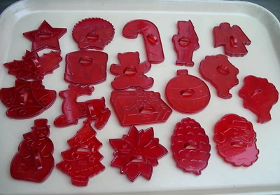 $19.94 • Buy Vtg Set 19 HRM Red Plastic CHRISTMAS Cookie Cutters Made In USA All Different