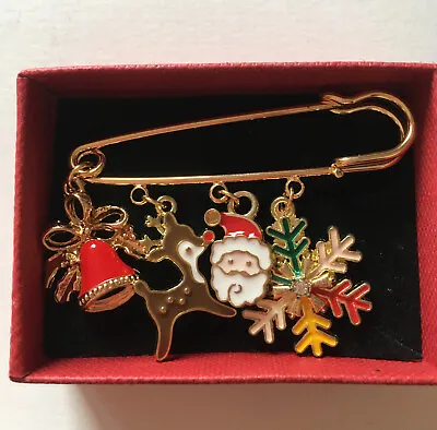 GOLD SAFETYPIN / KILT PIN  BROOCH WITH  4 X XMAS THEME CHARMS- BOXED UK Posting • £2.50