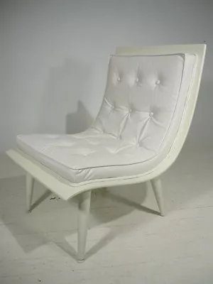 Vintage White Mid Century Modern Bentwood Tufted Scoop Chair Baughman Era • $800
