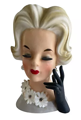 Napcoware Lady Head Vase C6427 Blonde Daisy Necklace Pearl Earrings Black Glove • $142.49