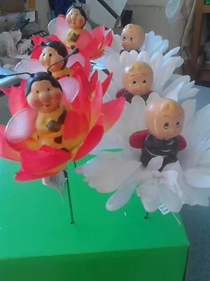£8.95 • Buy 6 Garden Ornaments. 3 Ladybirds, 3 Bees On Lillypads, On Sticks