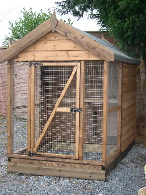 Apex 7' X 4'  Dog Kennel  With Run  • £675