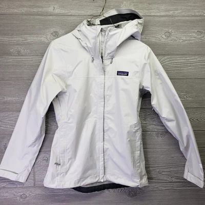 $68 • Buy Patagonia Women’s Torrentshell H2no Waterproof Rain Coat Jacket Sz XS  White