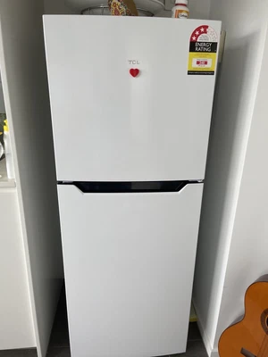 $350 • Buy Fridge Freezer Used