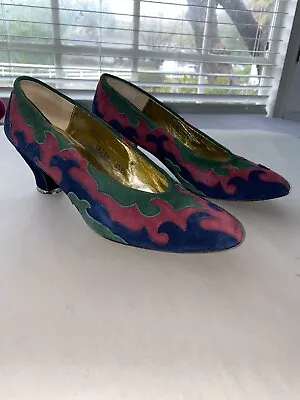 $40 • Buy Vintage Zalo Abstract Design Blue Suede Pumps