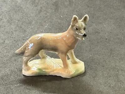 Wade Whimsies German Shepherd (Alsatian) Dog First Series. Made In The 1950's!! • £3.50