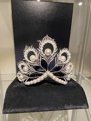 Miss Universe Mikimoto Crown • $99.99